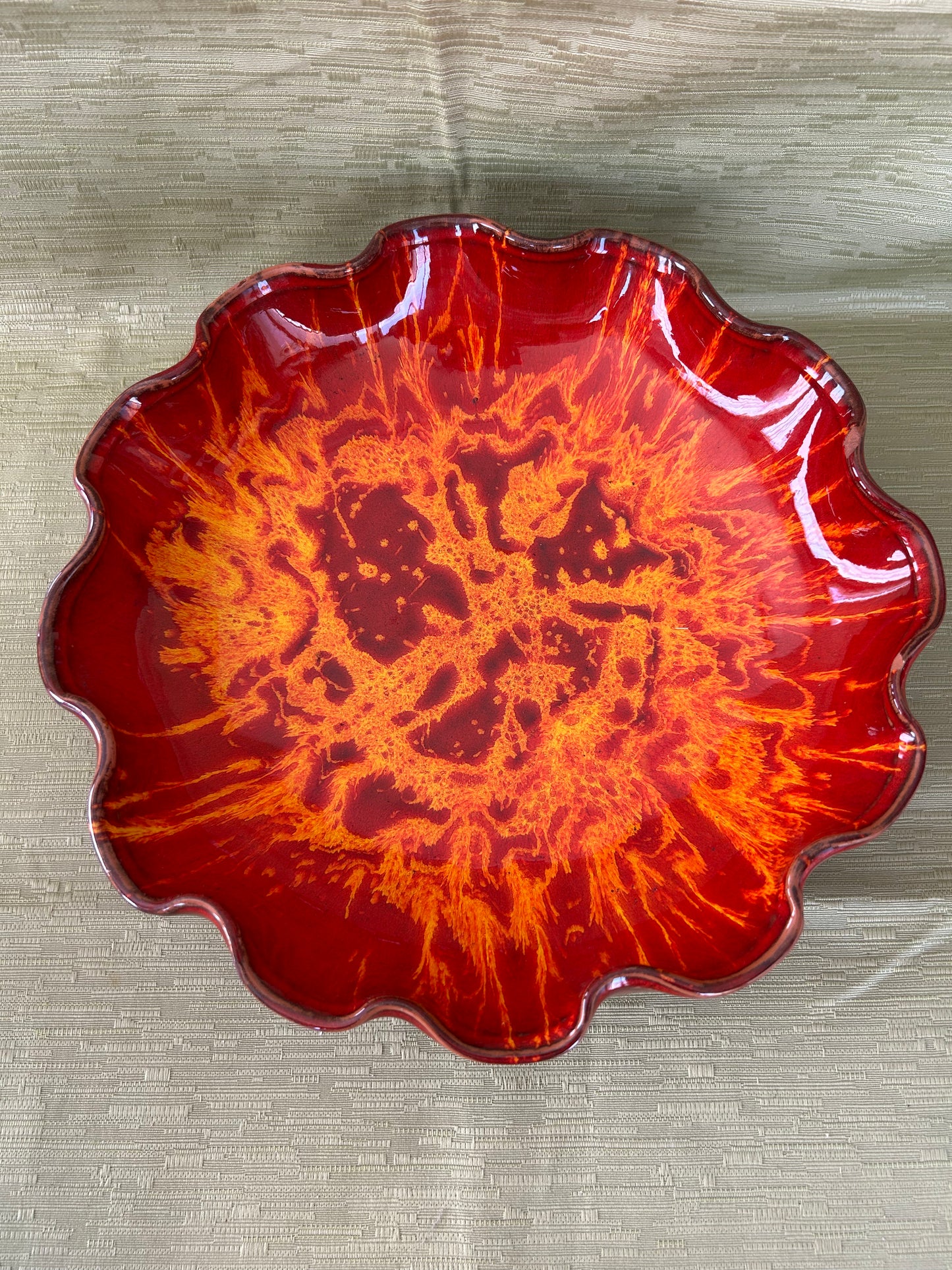 Vintage Californian Pottery Red & Orange Ceramic Dish / Bowl Centrepiece