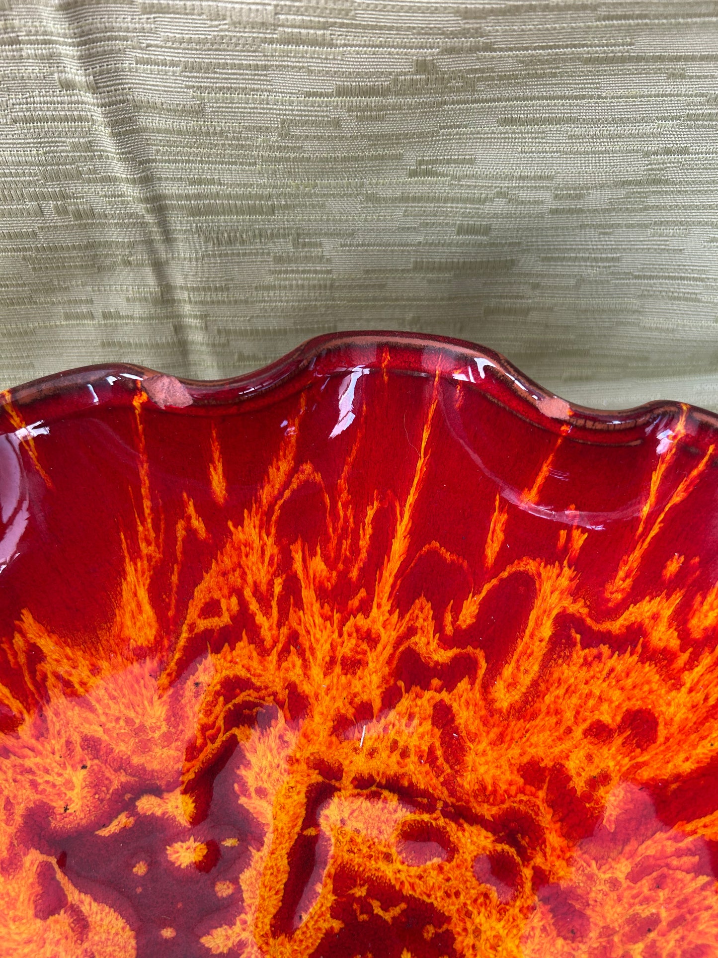 Vintage Californian Pottery Red & Orange Ceramic Dish / Bowl Centrepiece
