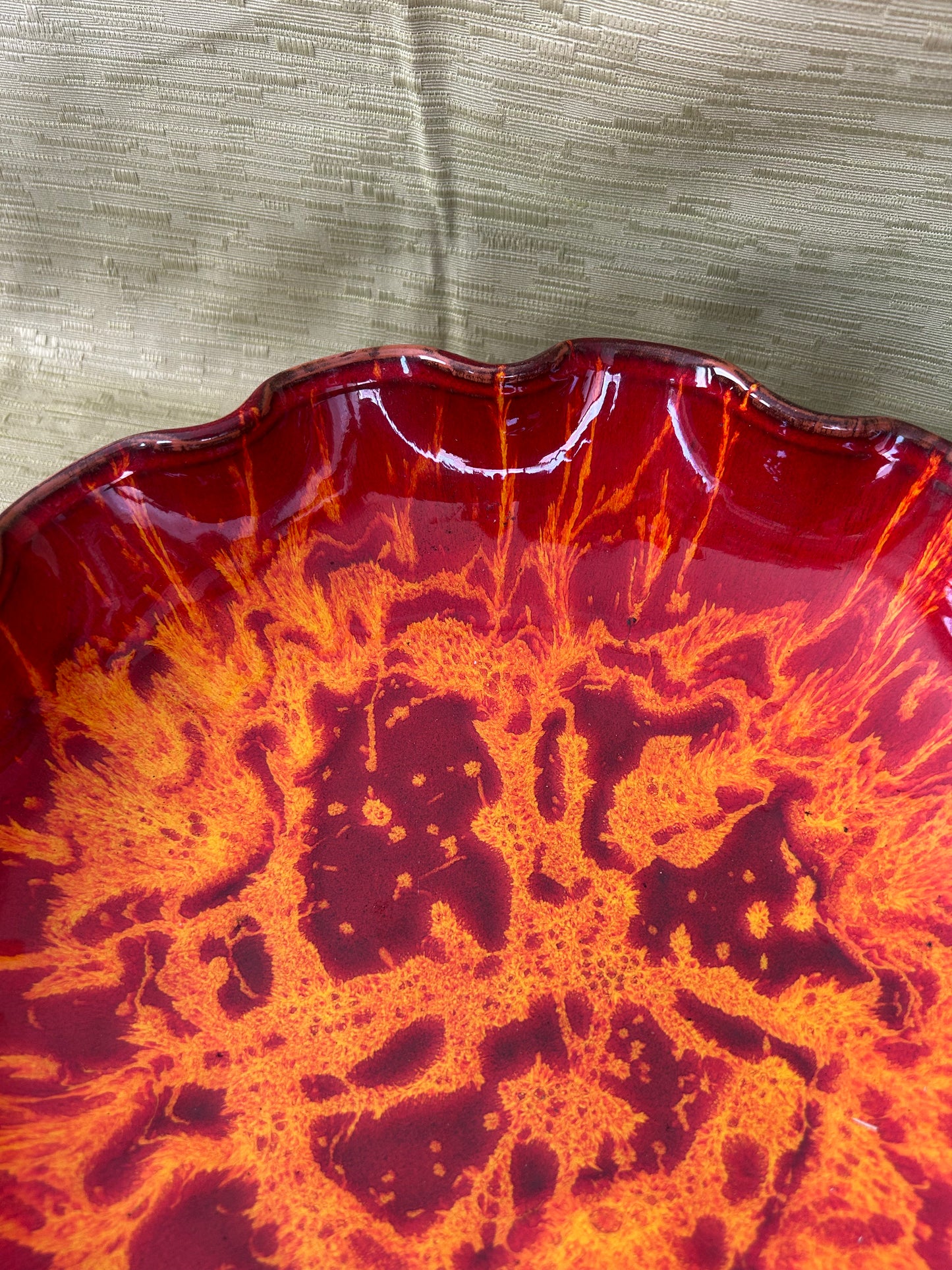 Vintage Californian Pottery Red & Orange Ceramic Dish / Bowl Centrepiece