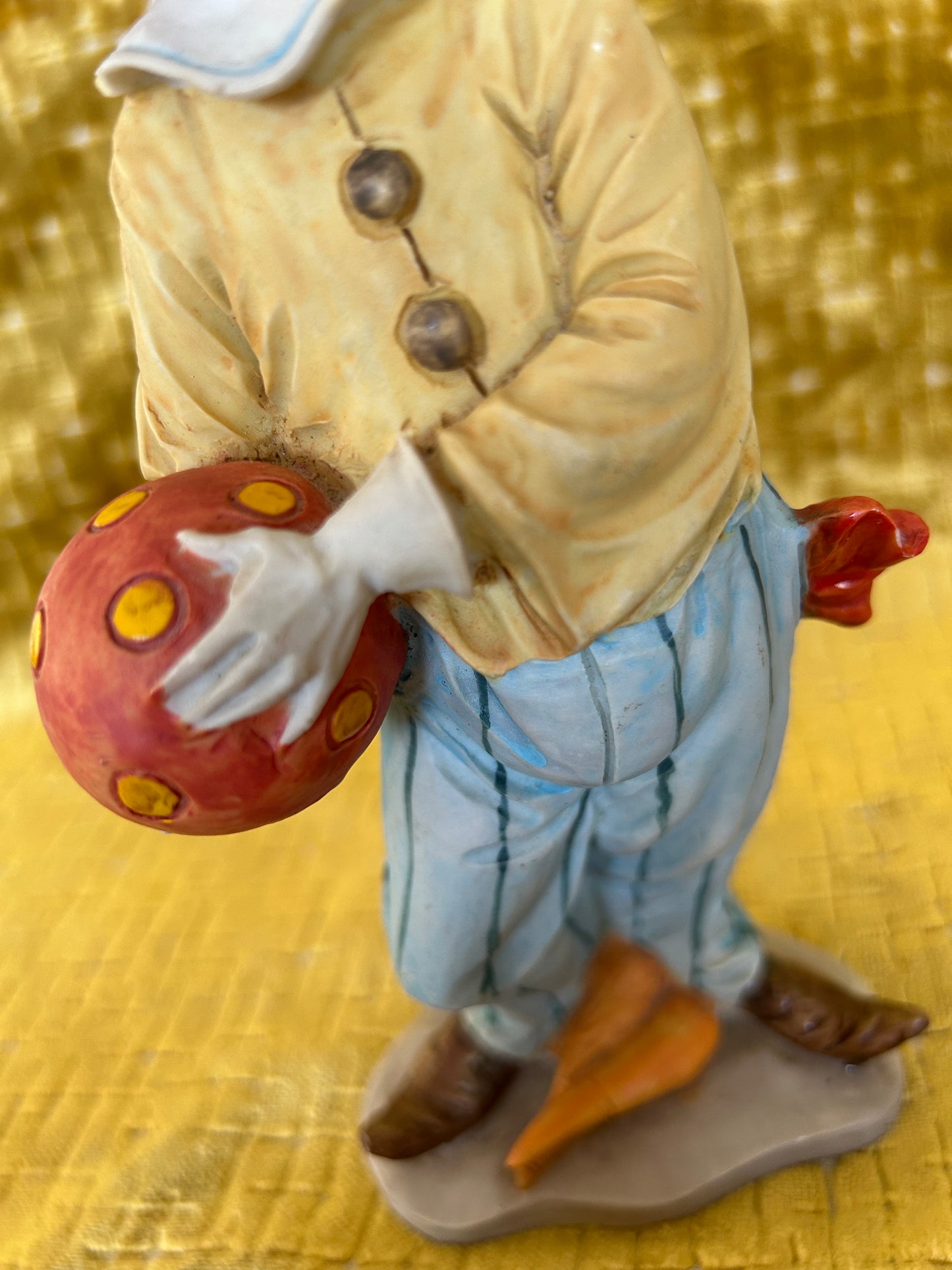 Vintage Pucci Clown Holding a Ball Resin Figurine