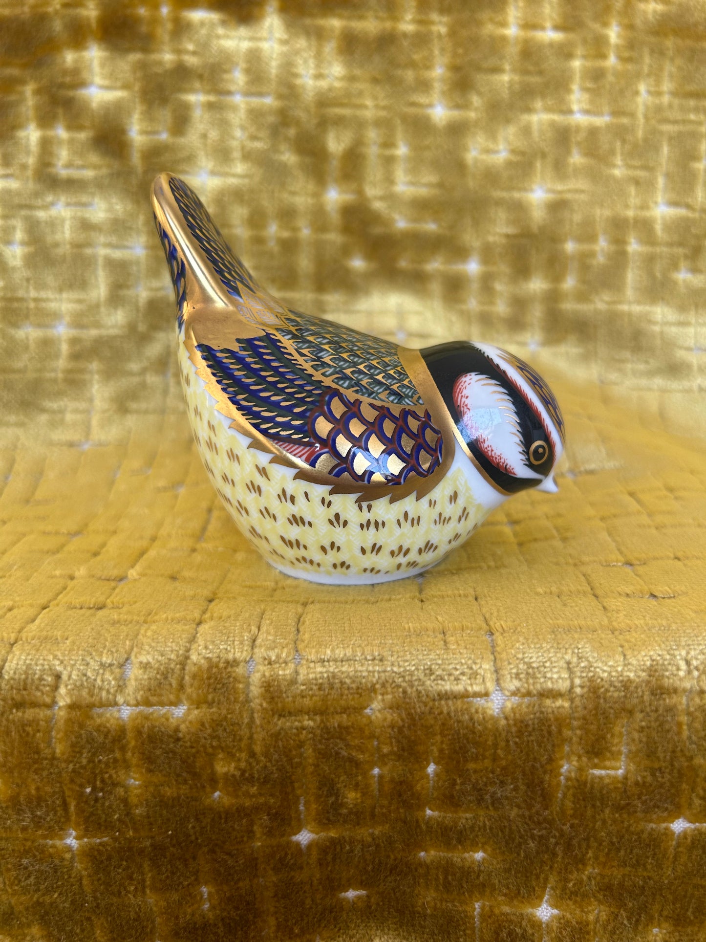 Royal Crown Derby Paperweight Blue Tit With Gold Stopper