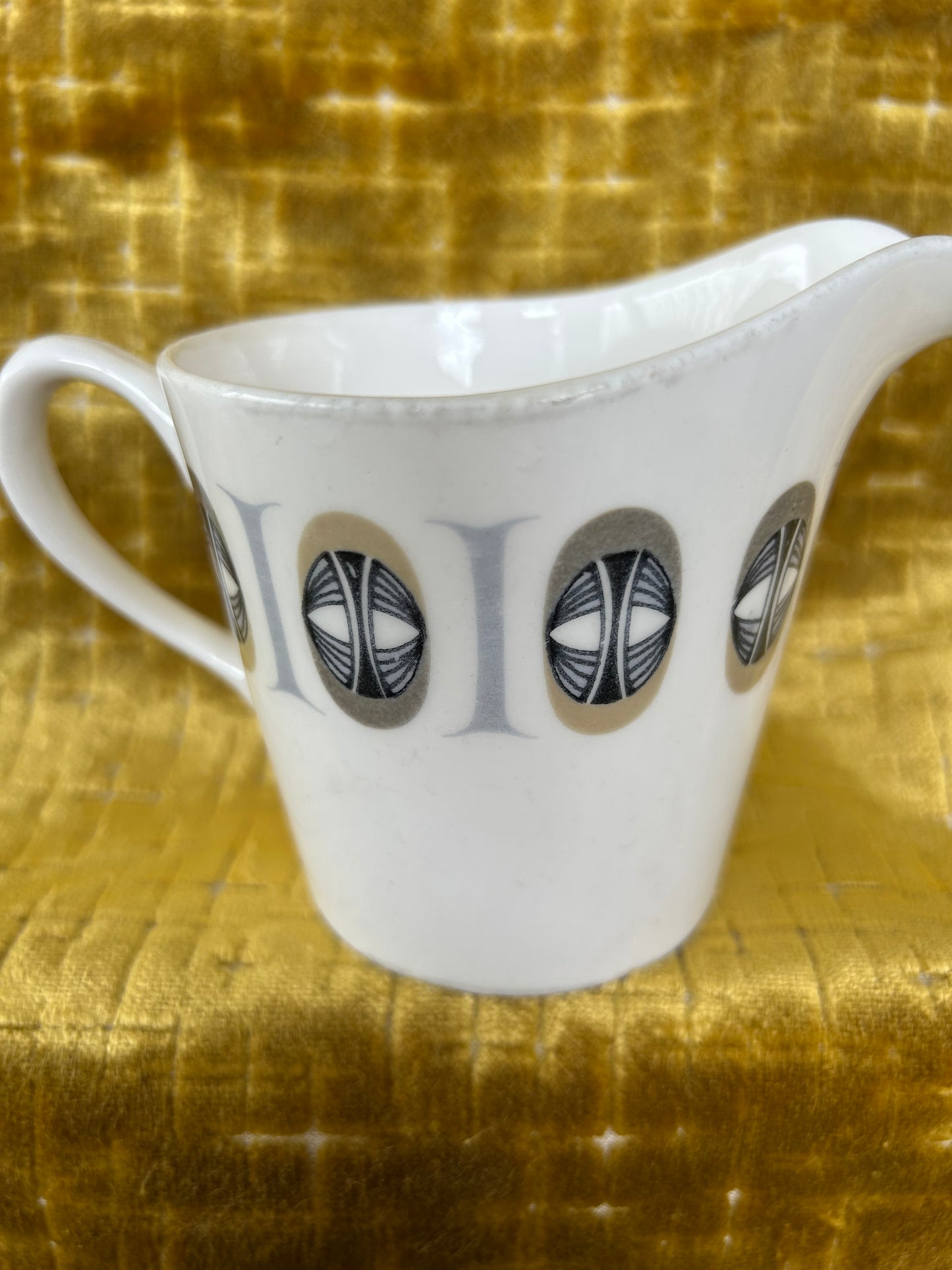 Rare Retro Colclough Milk Jug and Sugar Bowl Ridgway Potteries