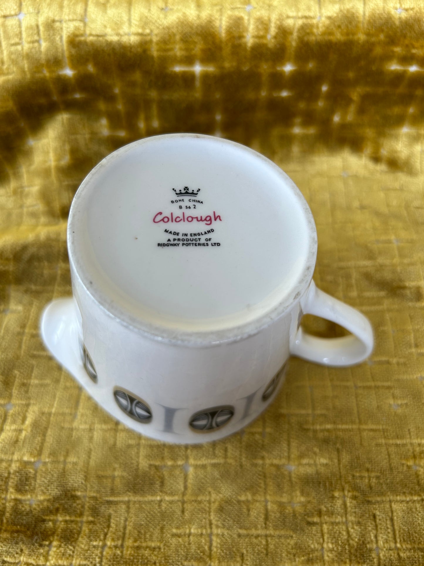 Rare Retro Colclough Milk Jug and Sugar Bowl Ridgway Potteries