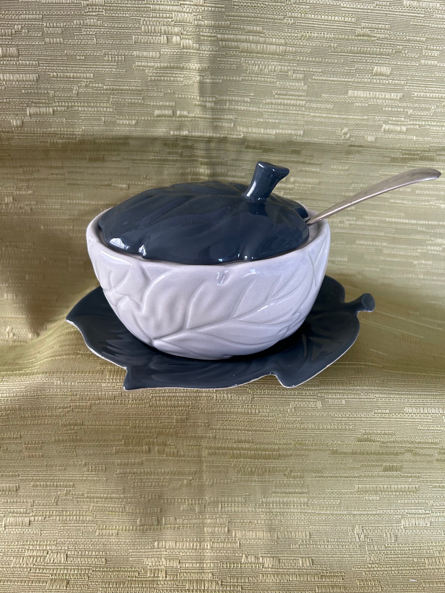 Rare Vintage Carltonware Design Blue Leaf Preserve Jam / Sauce Pot and Stand