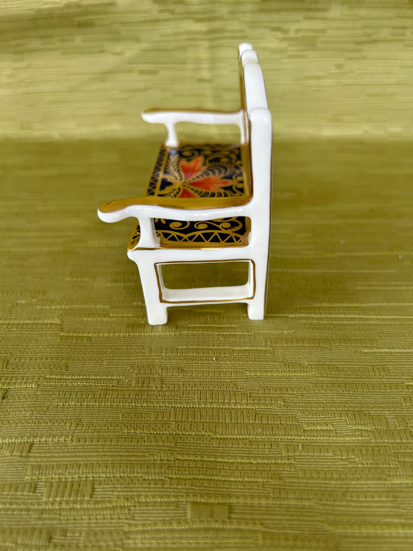 Royal Crown Derby Miniature Garden Bench