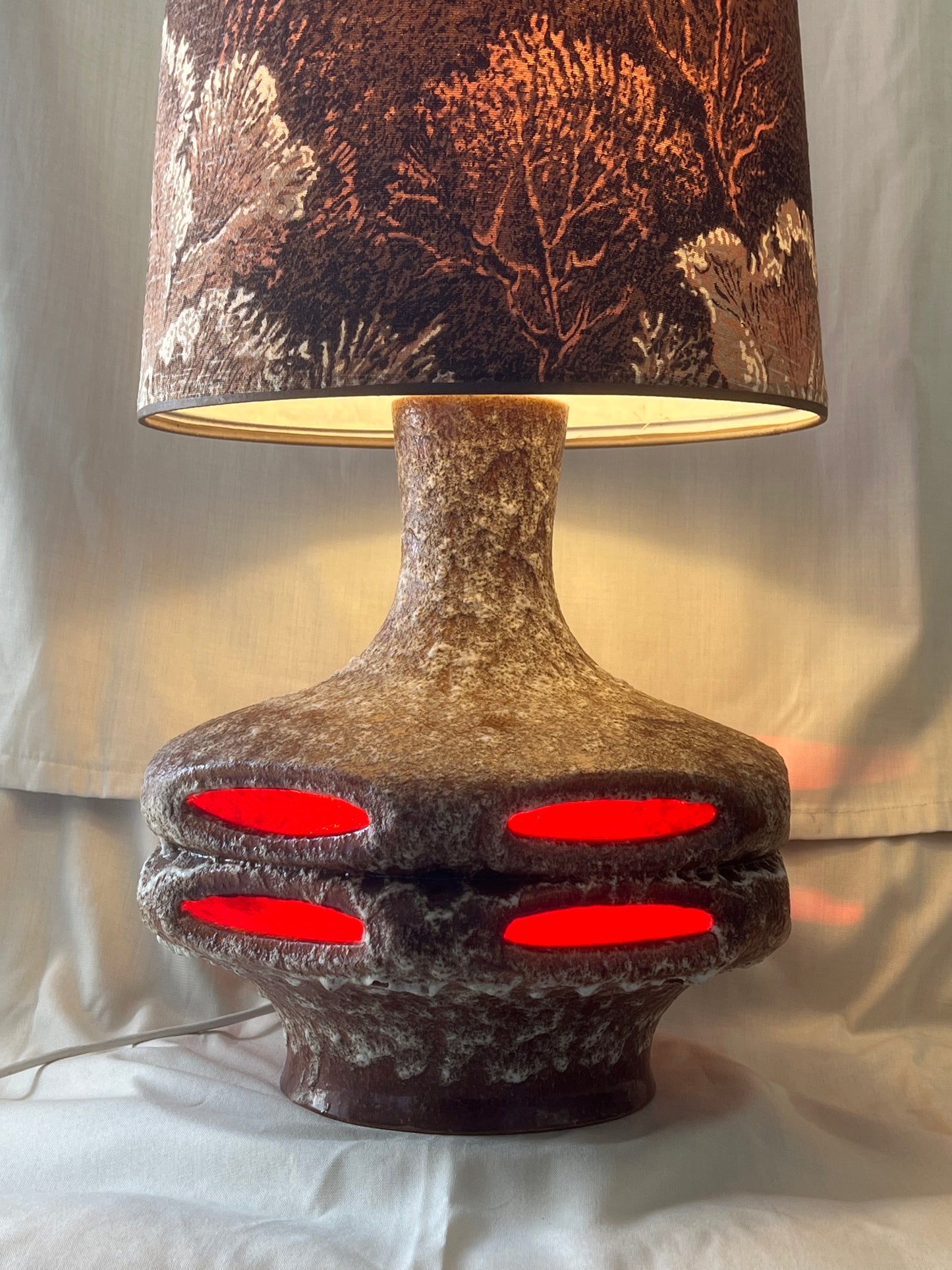 Mid-Century Stein Keramik Fat Lava Double Bulb Lamp including shade