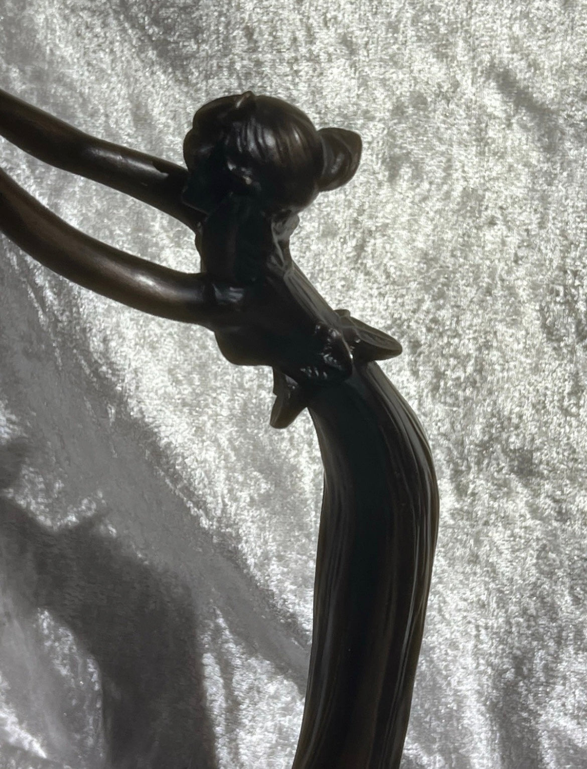 Vintage Art Nouveau style Bronze Effect Resin Table Lamp Lady