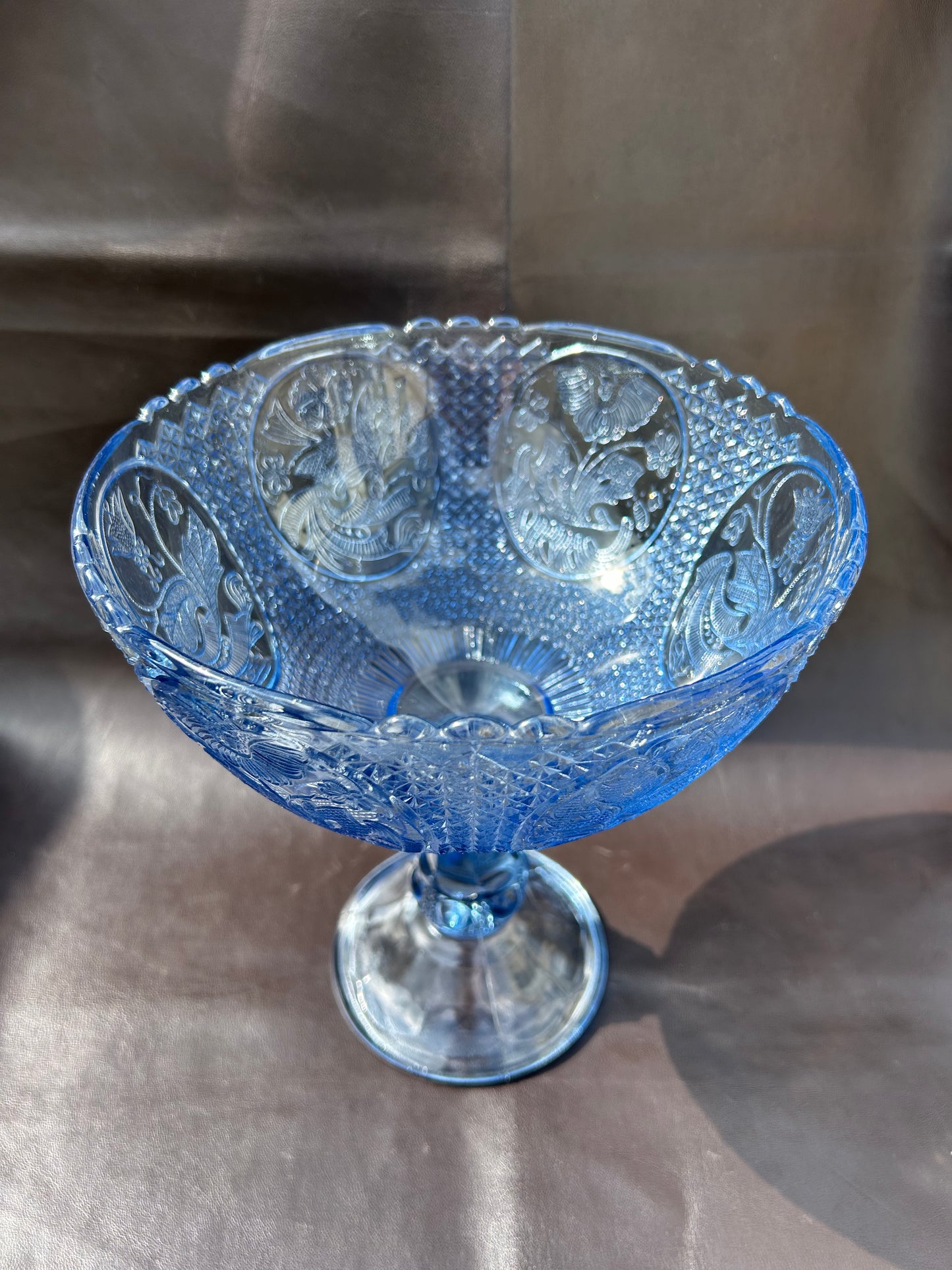 Riihimäki Lasi Finland Vintage Blue Pedestal Fruit Bon Bon Glass Bowl 1960’s