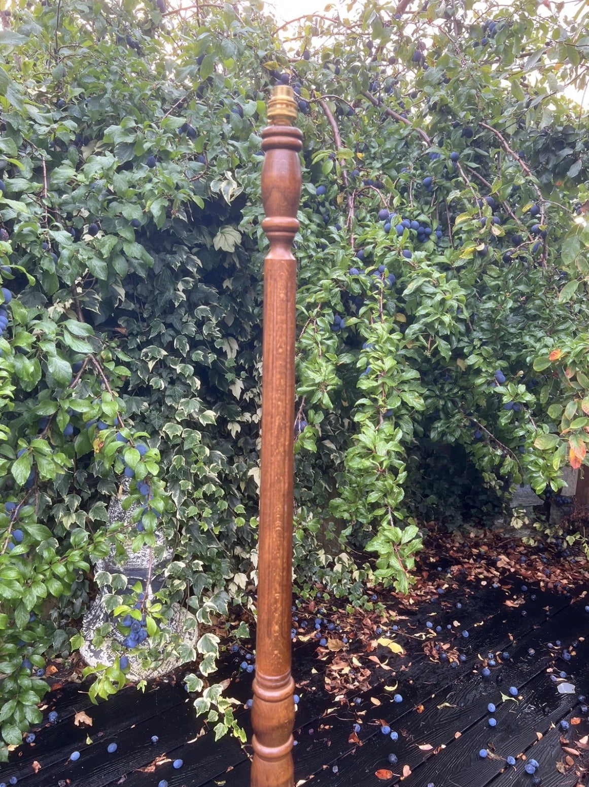 Stunning Vintage Oak Standard Lamp