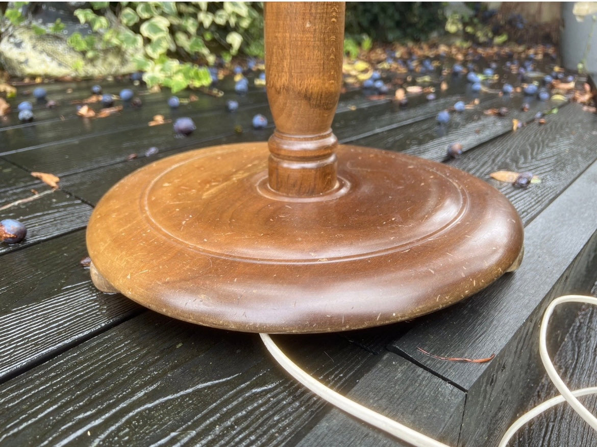 Stunning Vintage Oak Standard Lamp