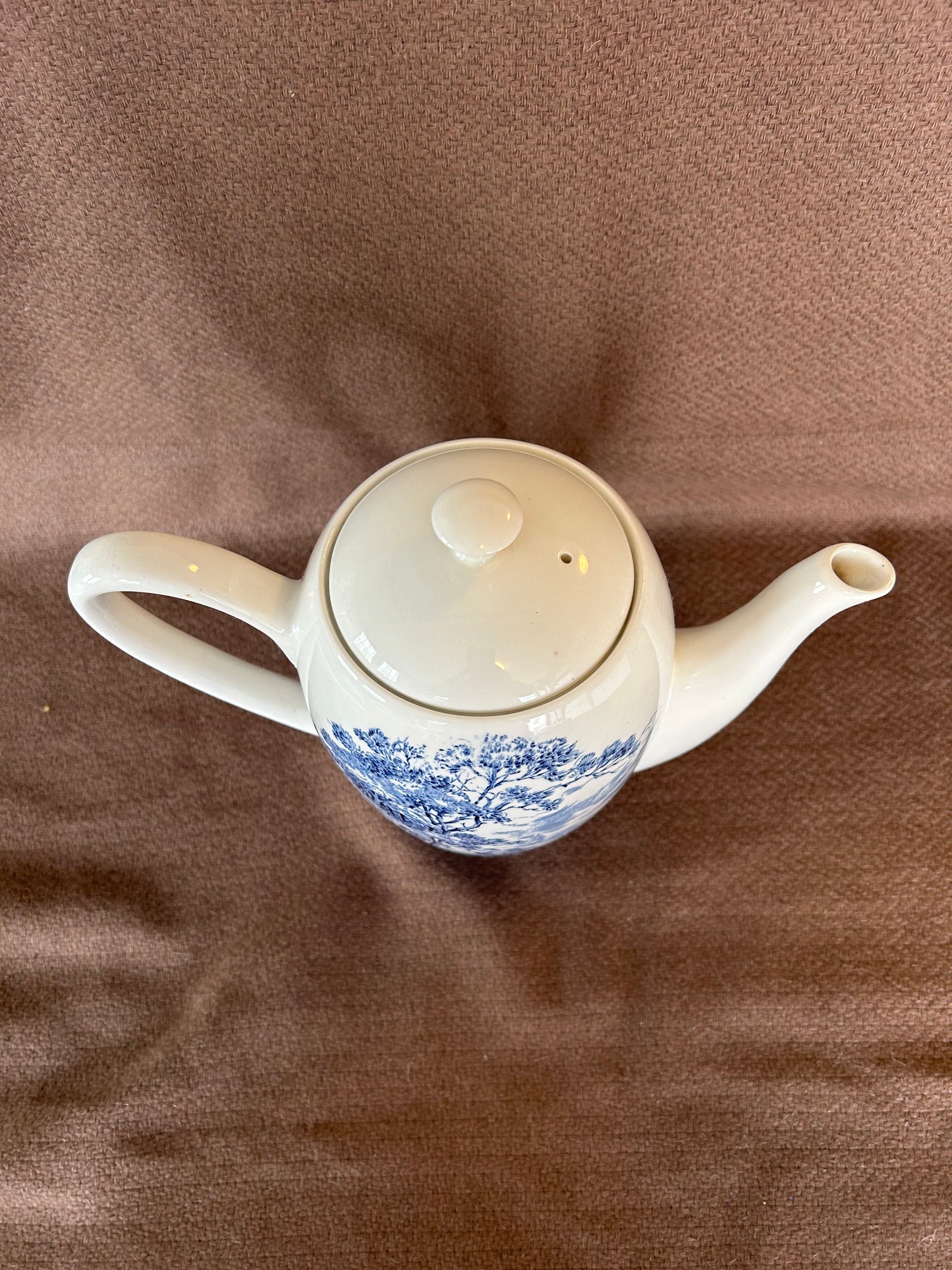 Vintage Wedgewood Countryside Coffee Pot