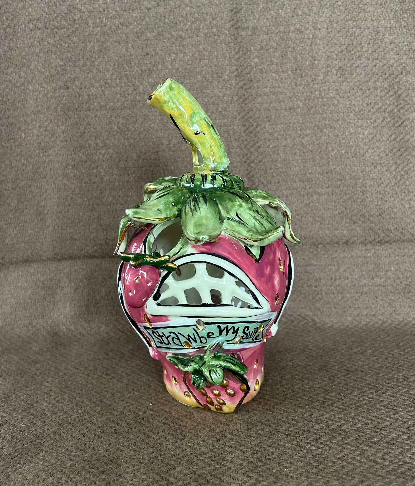 The Strawberry House Blue Sky Clayworks Tea Light Heather Goldminc 2001 Complete With Plate