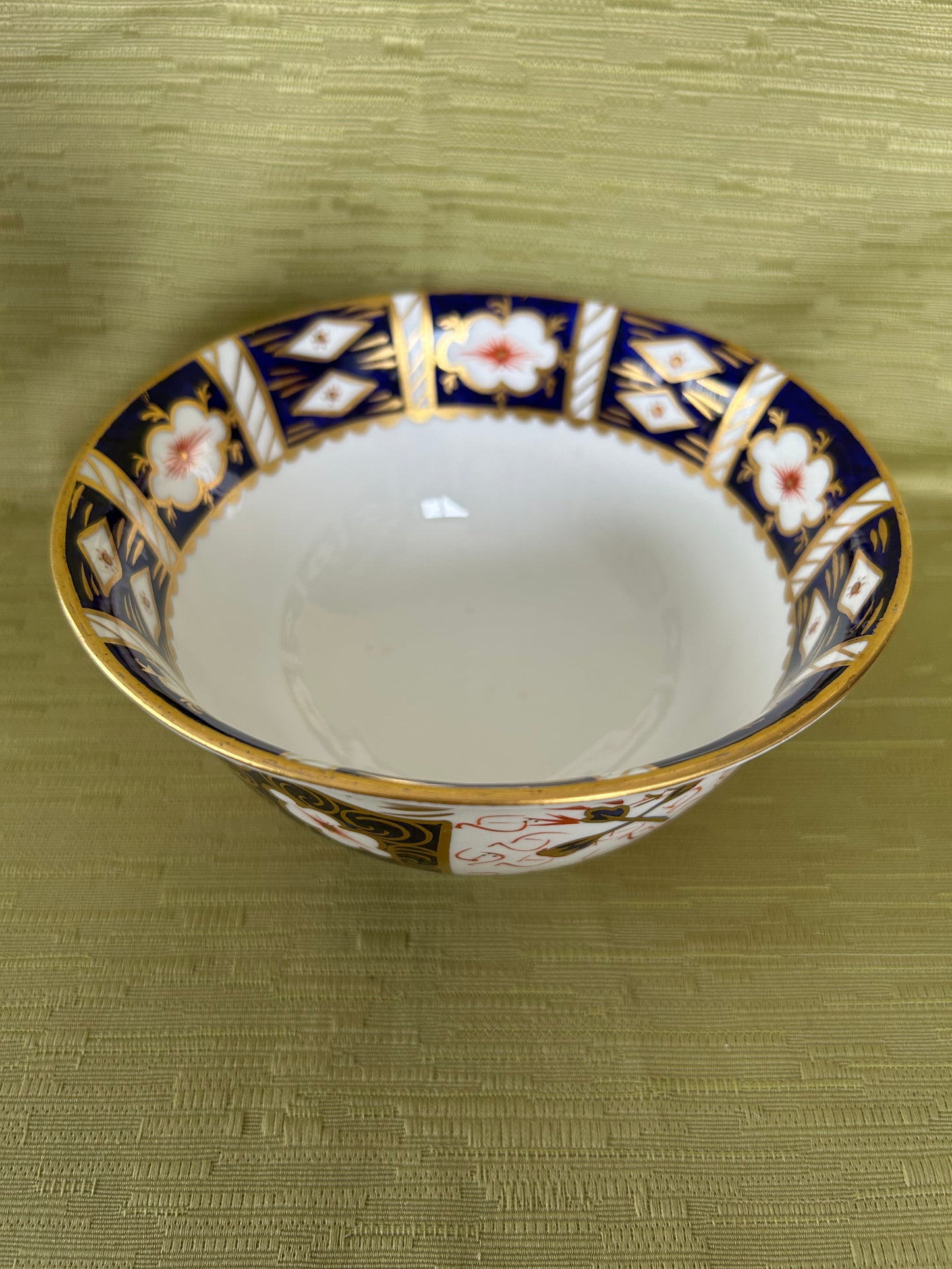 Royal Crown Derby 2451 Imari Sugar Bowl