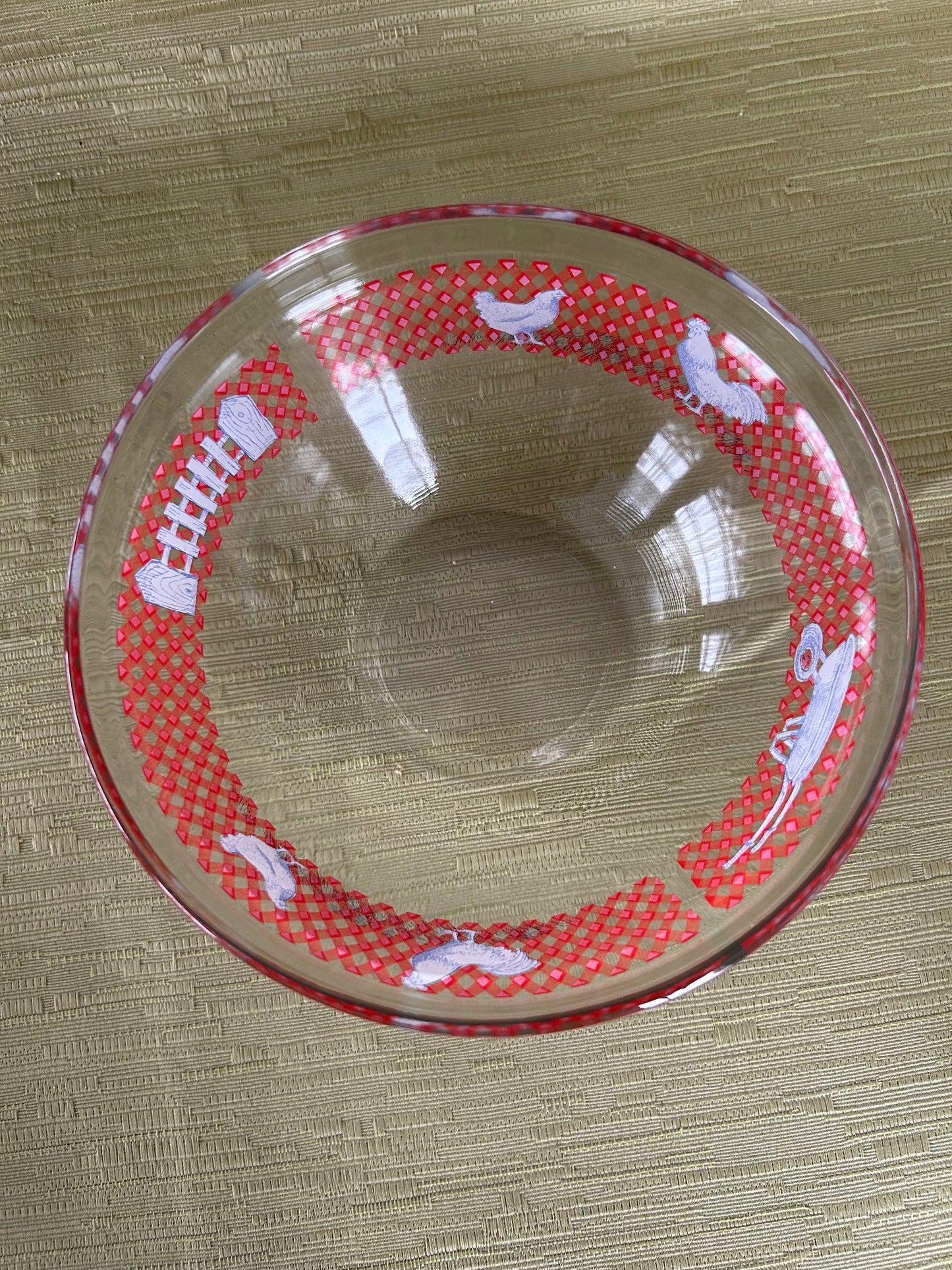 Vintage Set of 3 Pyrex Style Chicken Design Mixing Bowls