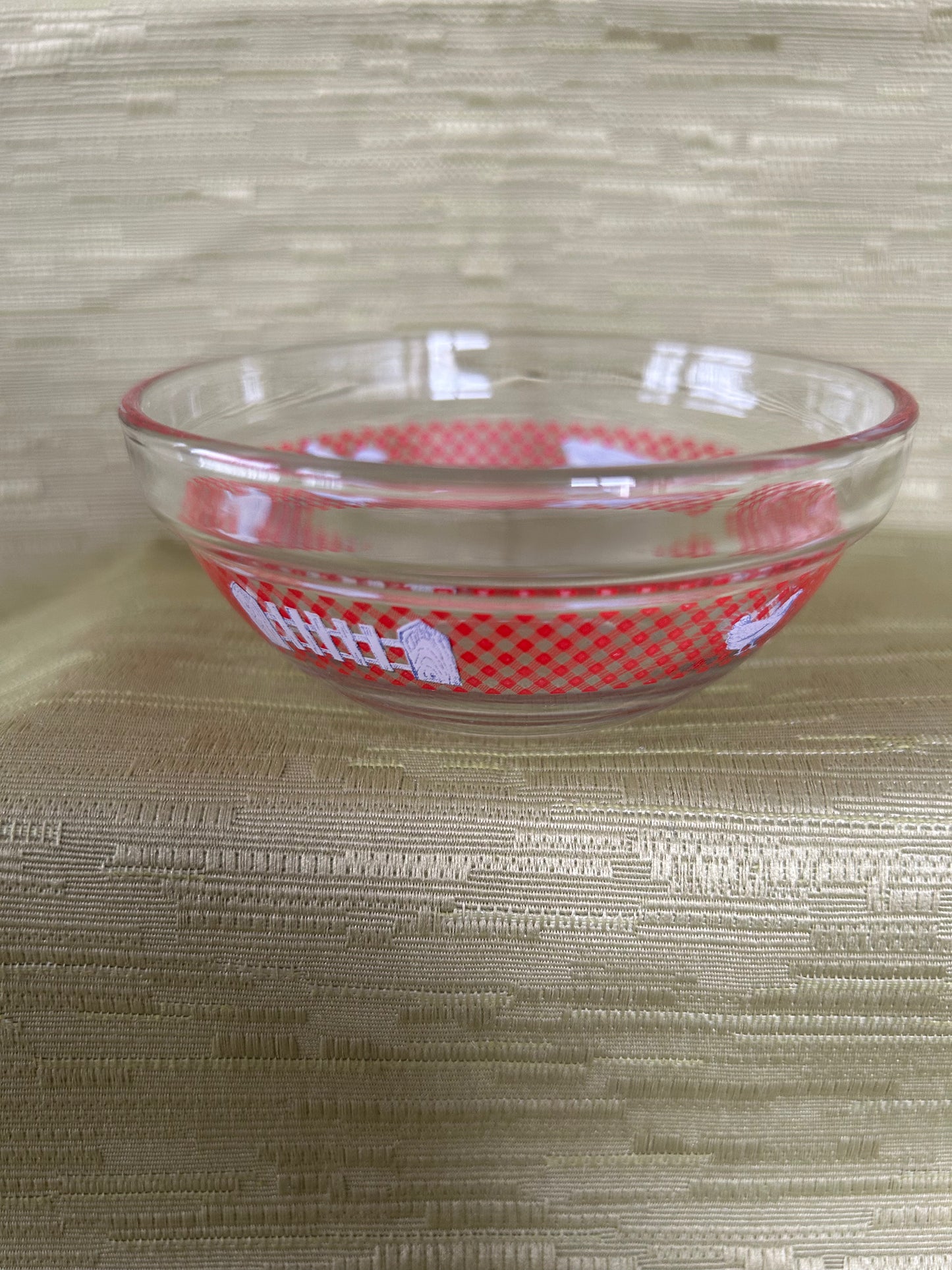 Vintage Set of 3 Pyrex Style Chicken Design Mixing Bowls