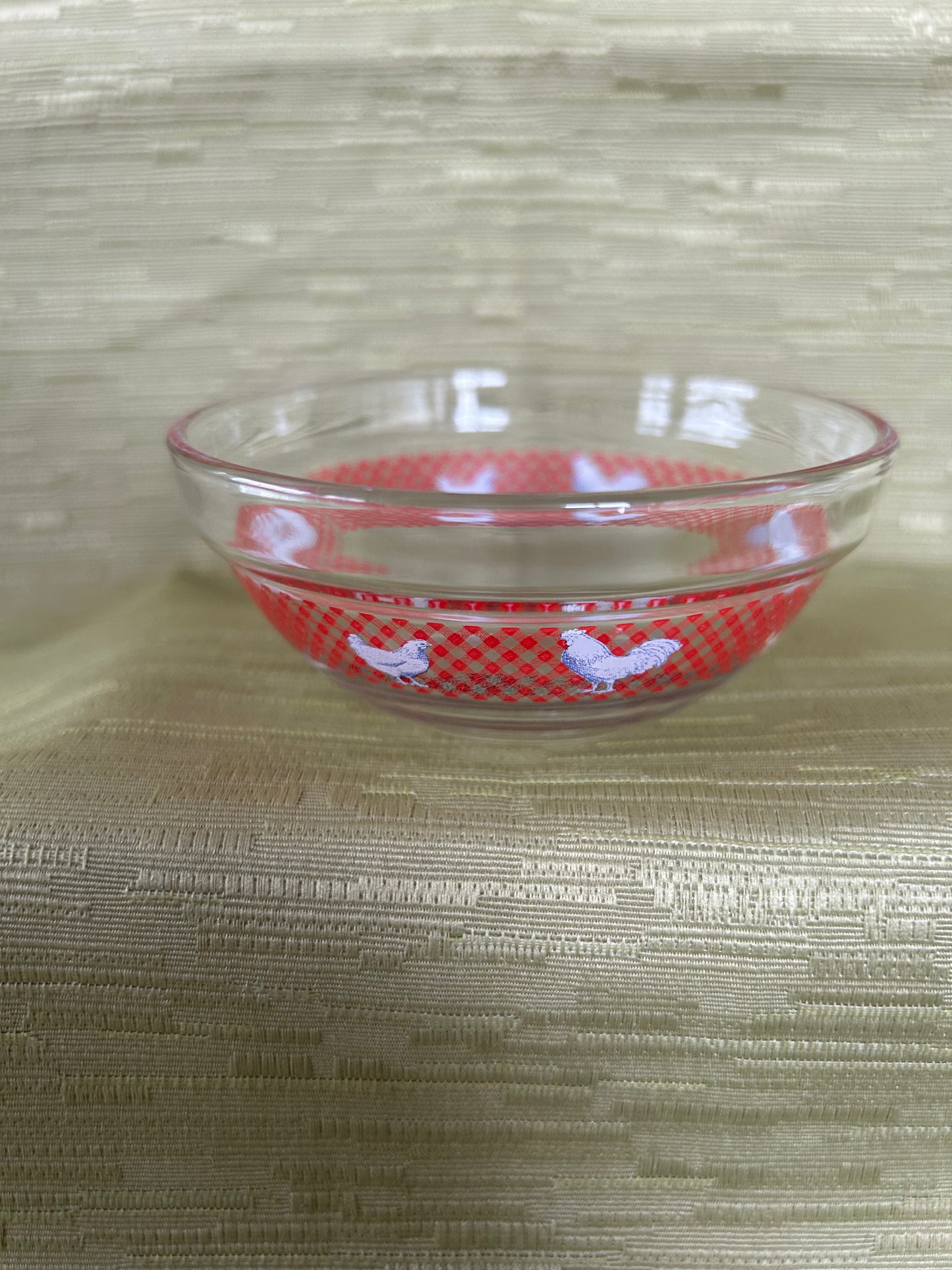 Vintage Set of 3 Pyrex Style Chicken Design Mixing Bowls