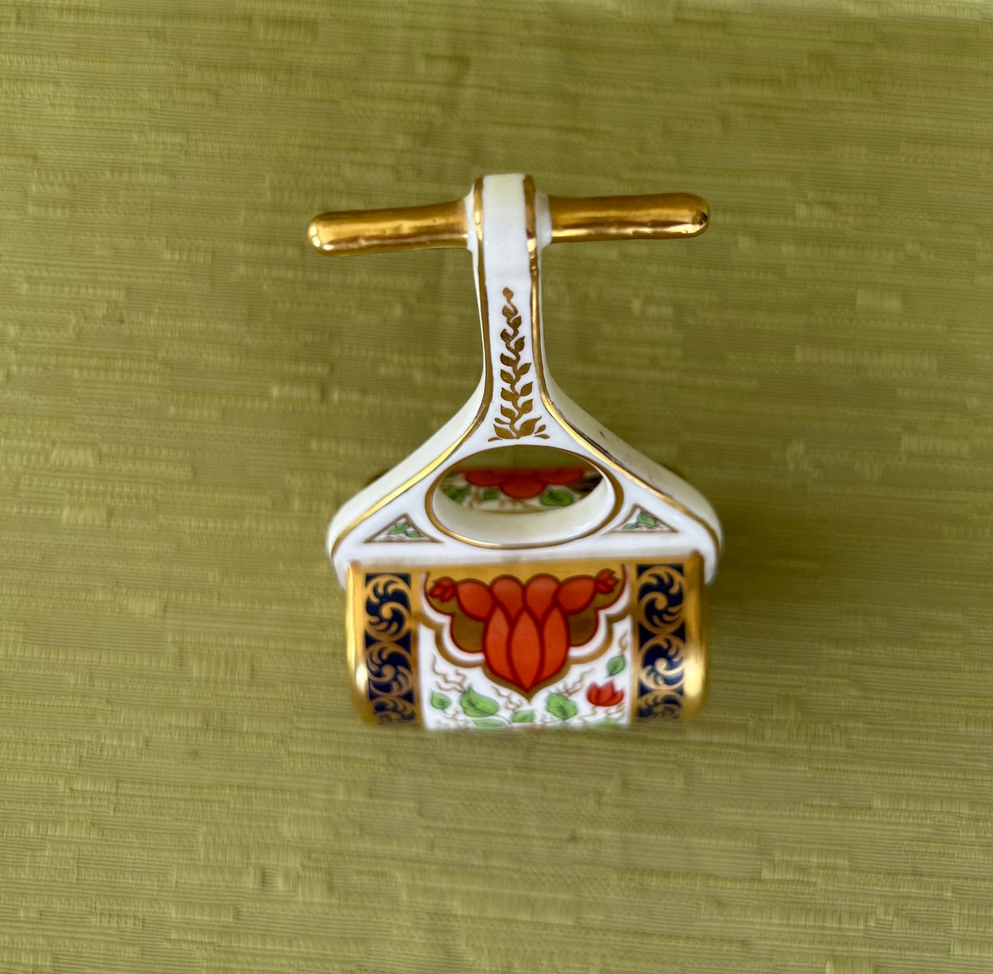 Royal Crown Derby Miniature Garden Roller - Garden Series 1997