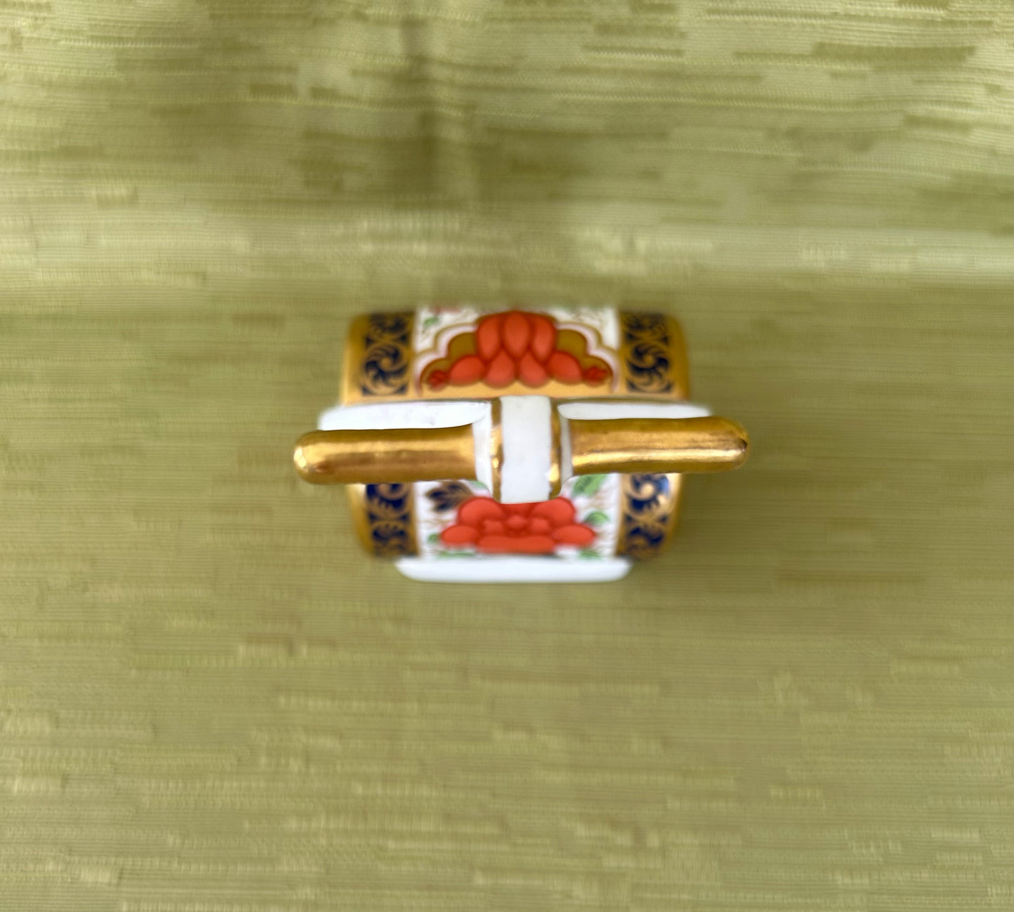 Royal Crown Derby Miniature Garden Roller - Garden Series 1997