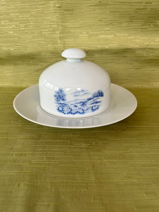Henneberg Porzellan GDR Blue & White Cheese Cloche with Dome Lid