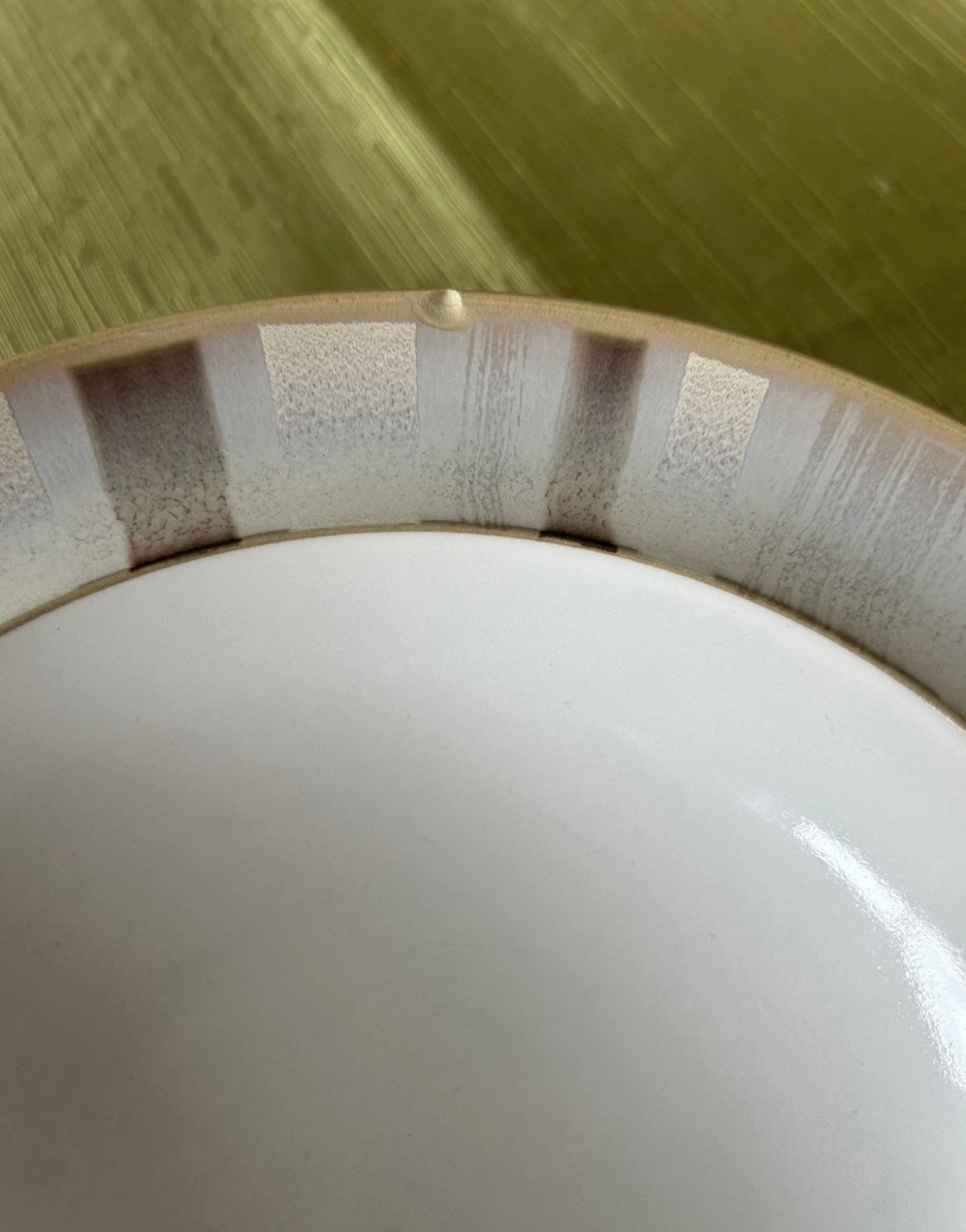 2 Denby Truffle Layers Rimmed Bowls Neutral